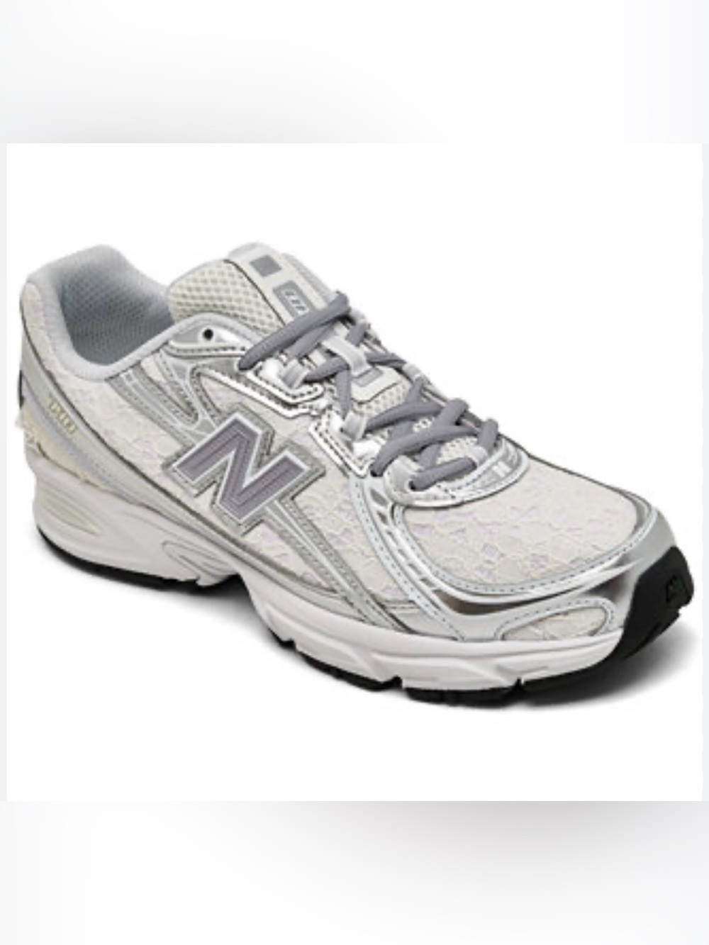 New Balance 749 White and Silver Lace Runner 7